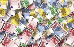 Banconote fuori corso: ecco quali perderanno valore ufficialmente